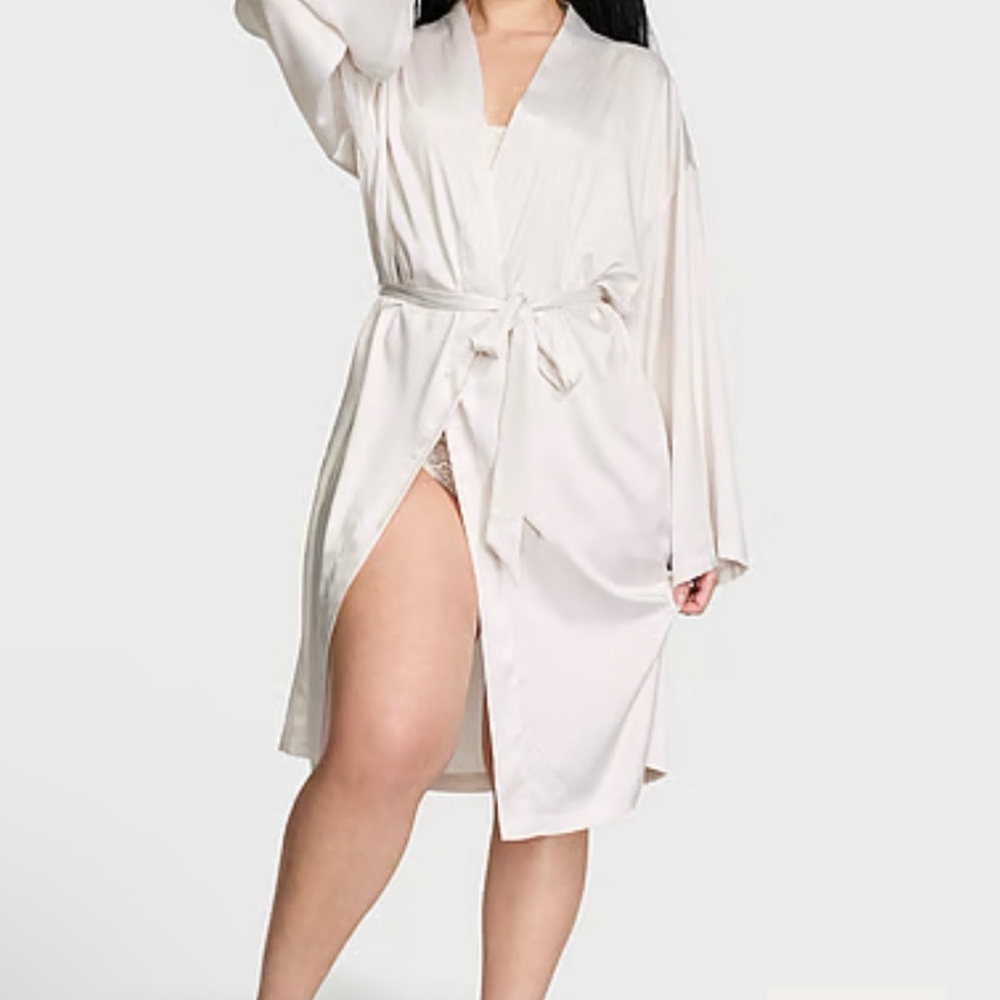 Victoria's Secret Coconut White Satin Robe